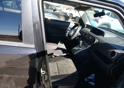 2013 Scion Xb from USA, damaged, VIN JTLZE4FE7DJ035304